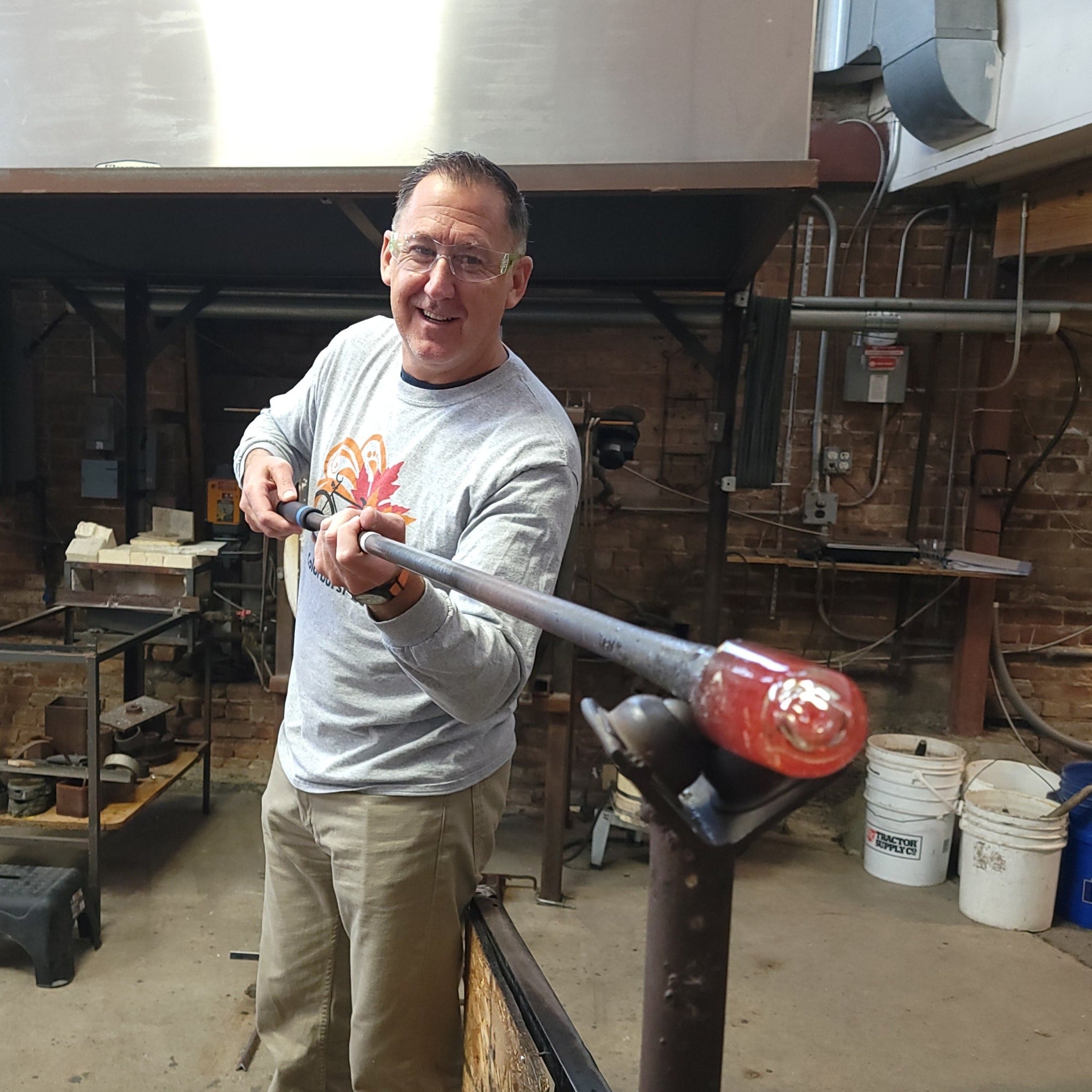 Glassblowing 1 - Mondays: February 5 through February 26