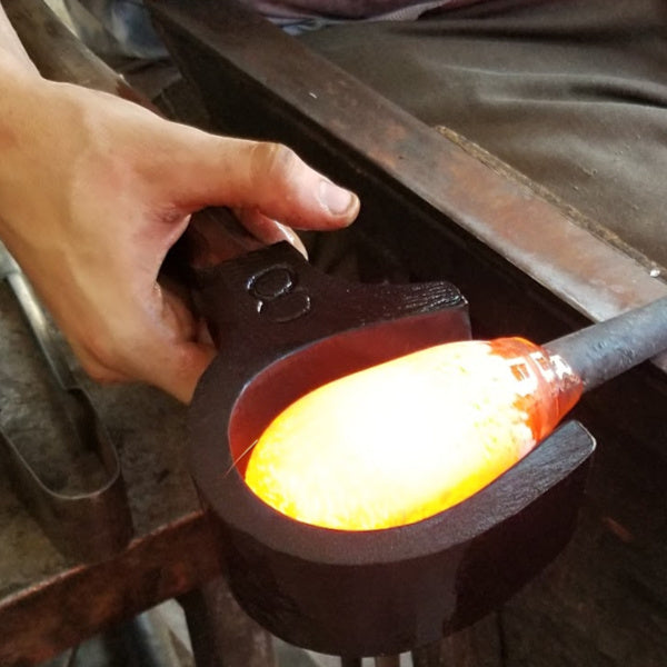 Beginning Glassblowing - shaping